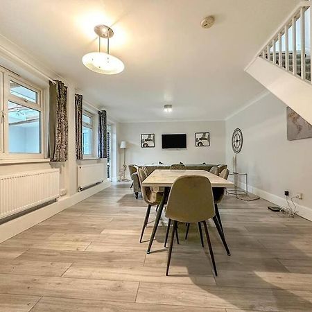 New Cosy Luxury 3 Bedroom House In Battersea Лондон Экстерьер фото